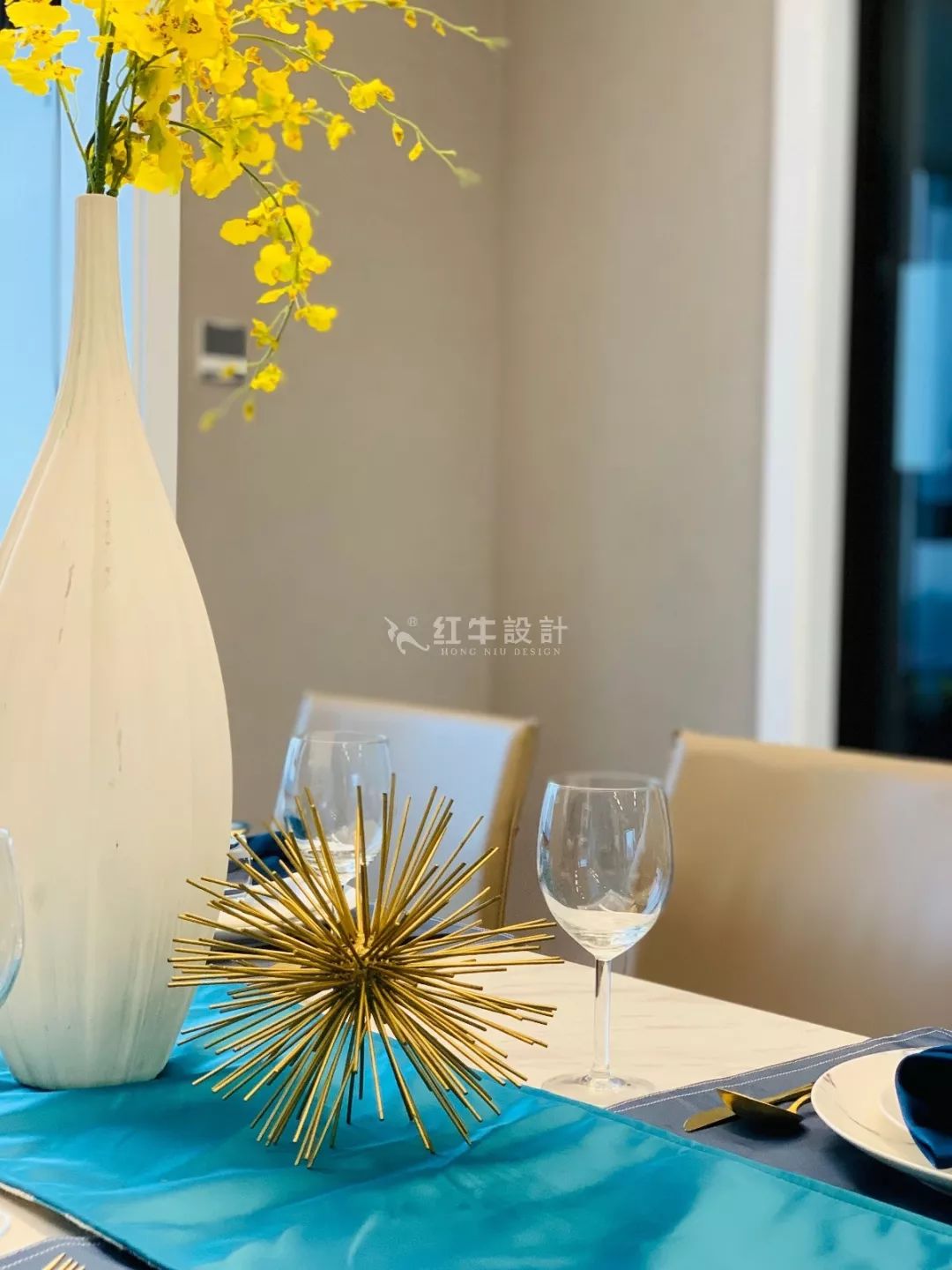 南京保利國(guó)際社區(qū)140㎡現(xiàn)代風(fēng)格--四室二廳大戶型，寬敞開(kāi)闊又舒適！08餐廳設(shè)計(jì)