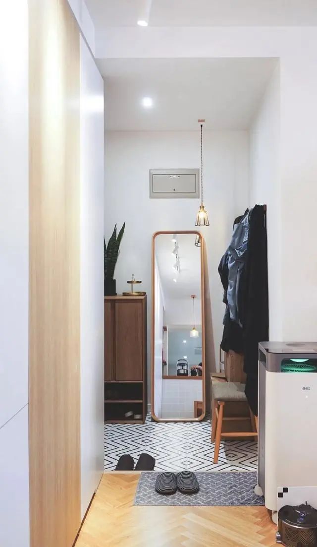 玄關(guān)設(shè)計(jì)的幾點(diǎn)實(shí)用性建議！