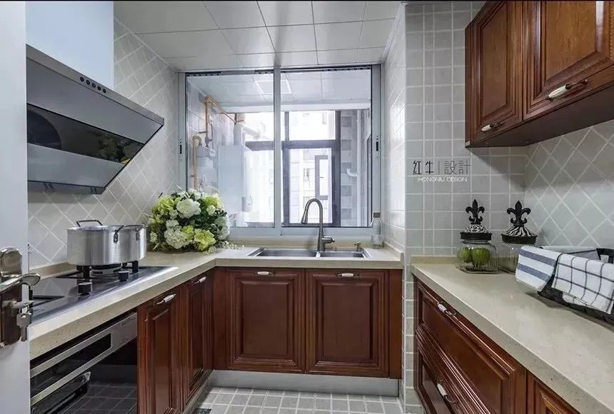 U型、L型、雙線型、一字型，你家廚房是哪種格局？