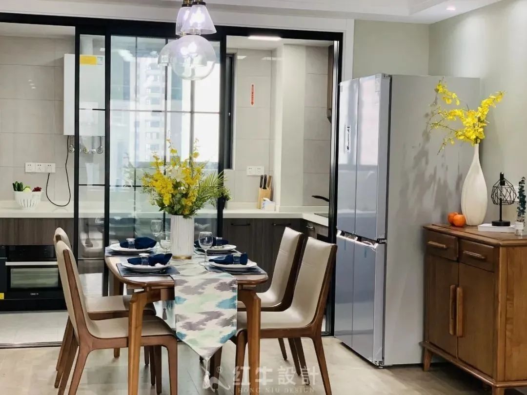 冰箱不一定要在廚房，放這兩處更適合小戶型！