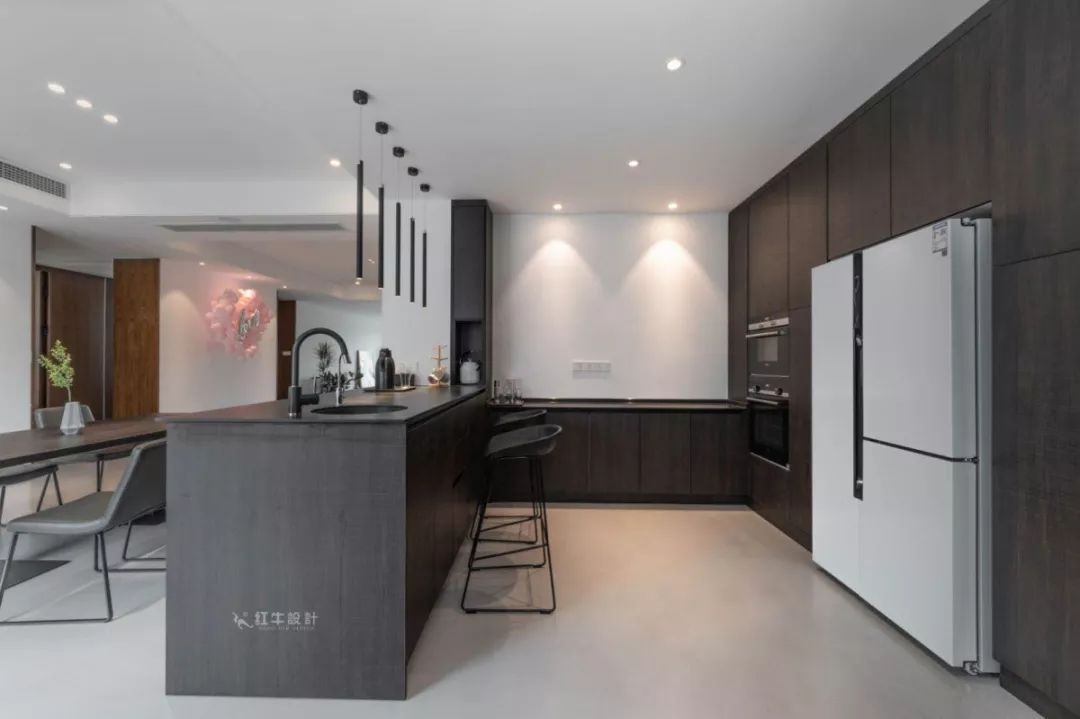 最美畢業(yè)照 ② | “后現(xiàn)代主義”大宅裝修全過程