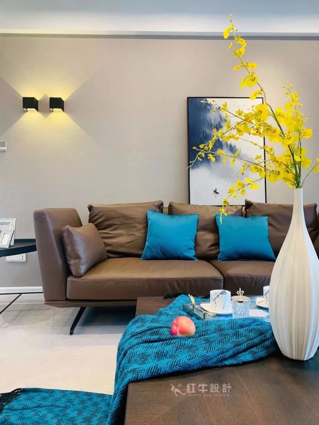 家里別用大白墻了，這樣裝飾才對(duì)路！