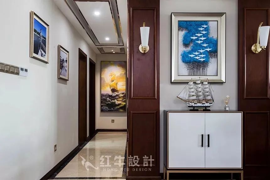 家里別用大白墻了，這樣裝飾才對(duì)路！