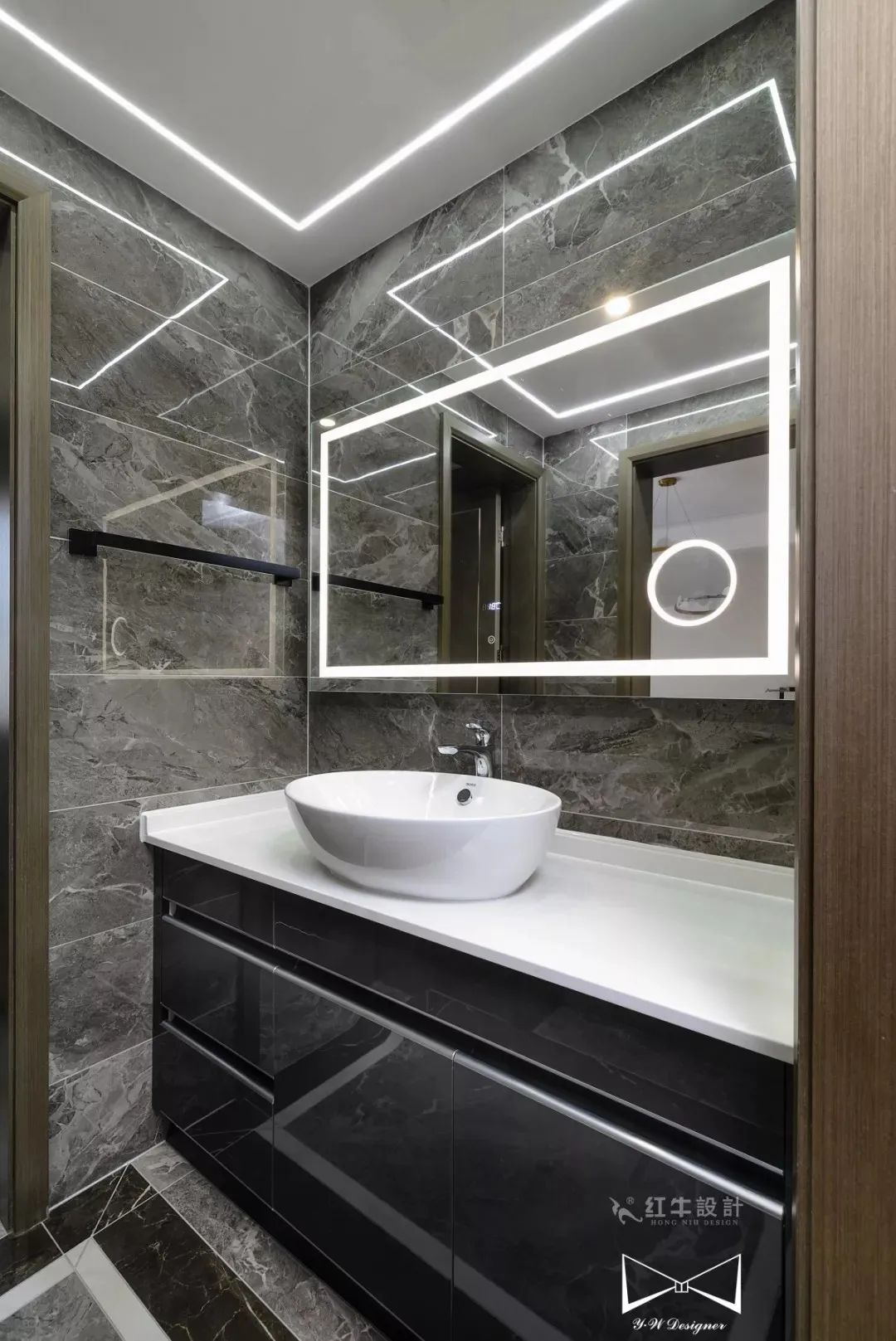 主臥究竟是帶衛(wèi)生間好，還是應該改成衣帽間？