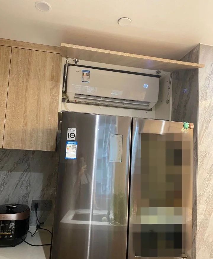 “炒菜五分鐘，流汗兩小時”，為什么不給廚房裝個空調(diào)呢？