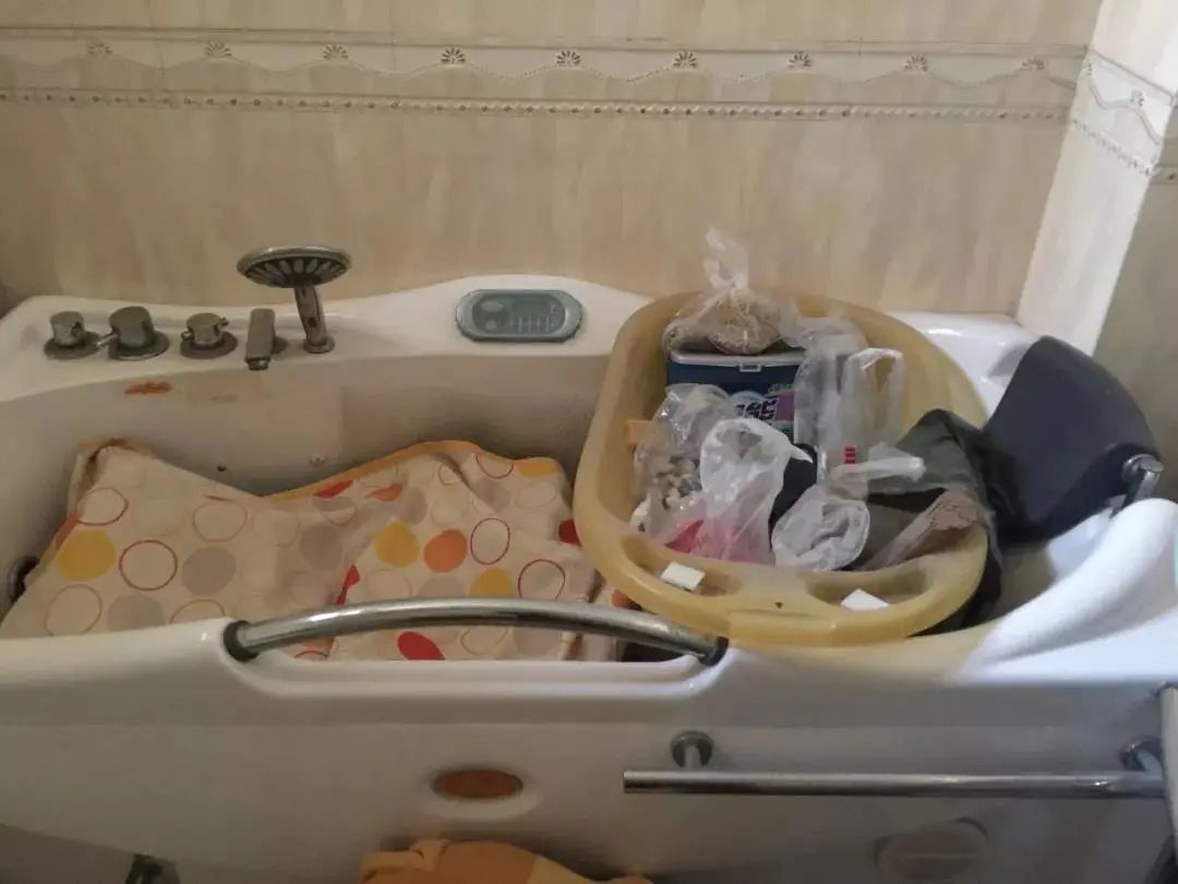 全網吐槽的“雞肋”家具，你家有幾件？