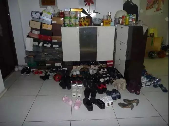 “好看”的鞋柜千篇一律，“好用”的鞋柜這樣設(shè)計！