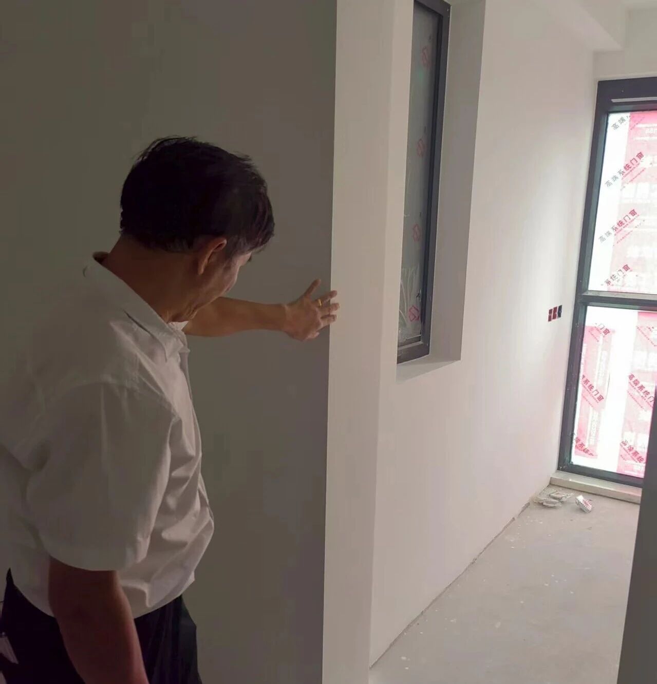 金九銀十裝修季｜南京紅牛裝飾工程總監(jiān)：工地巡檢無(wú)小事，嚴(yán)苛落實(shí)工藝標(biāo)準(zhǔn)！08