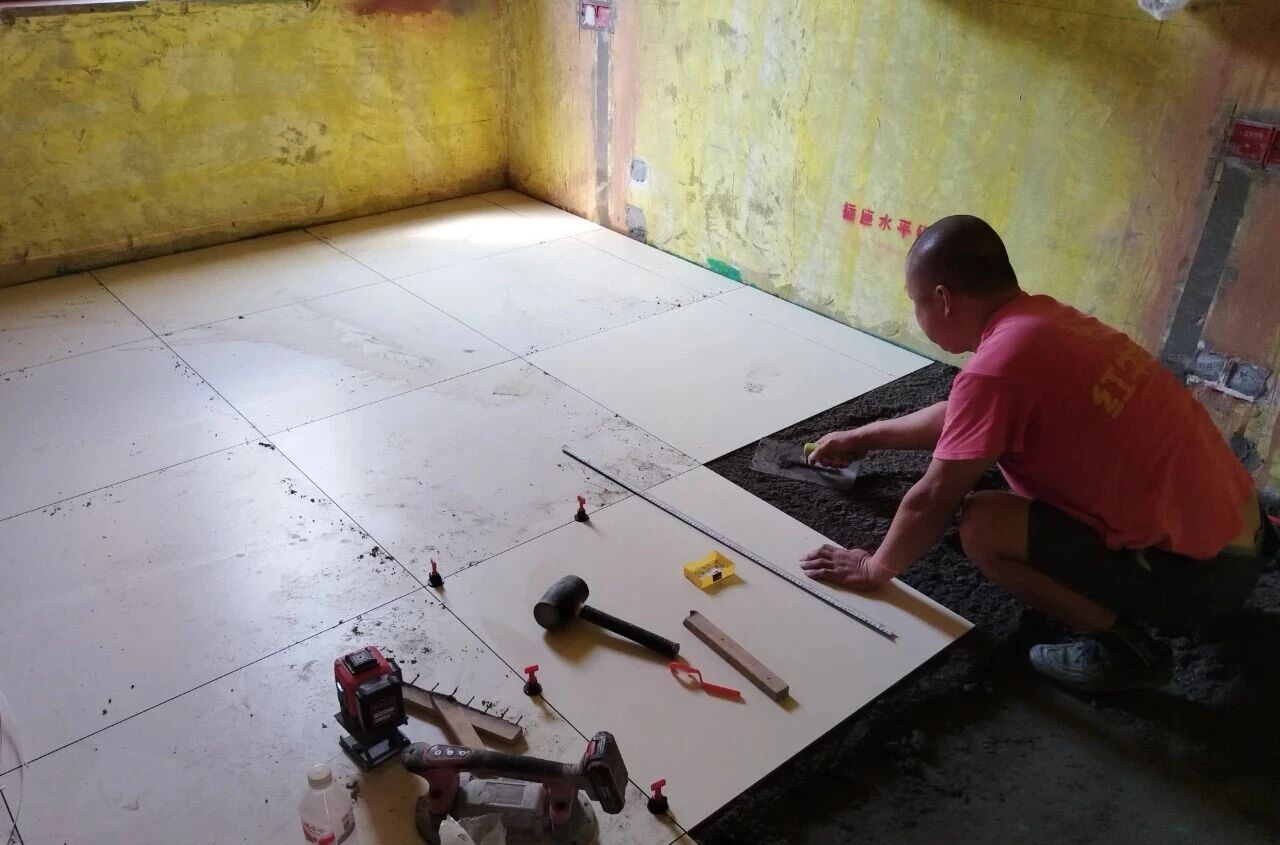 “金九銀十”裝修黃金期，南京電視臺(tái)攜手紅牛裝飾發(fā)福利啦~