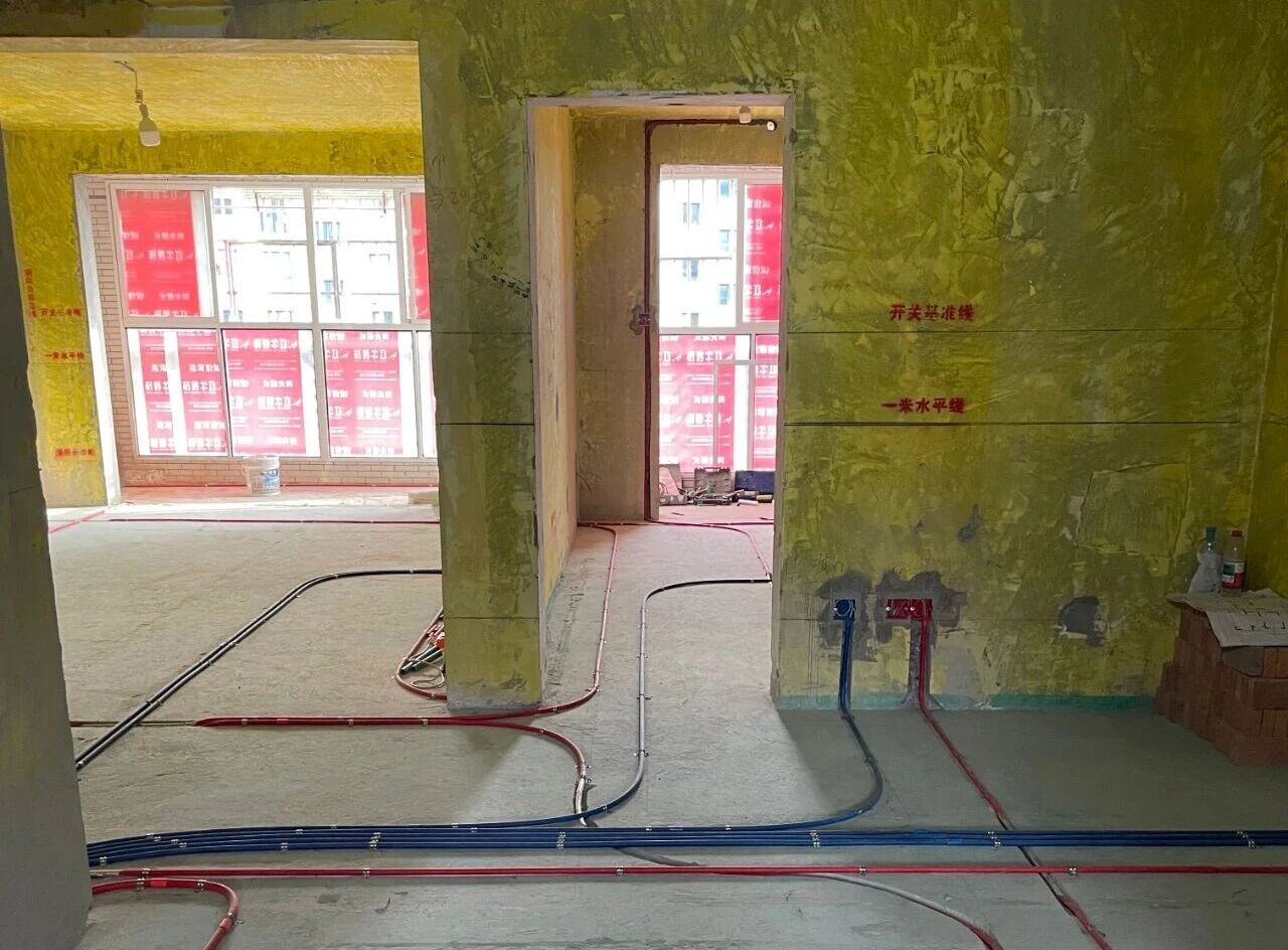 工地巡檢：雙節(jié)同慶，品質(zhì)同行，嚴把每一道工序，用心守護夢想家！01