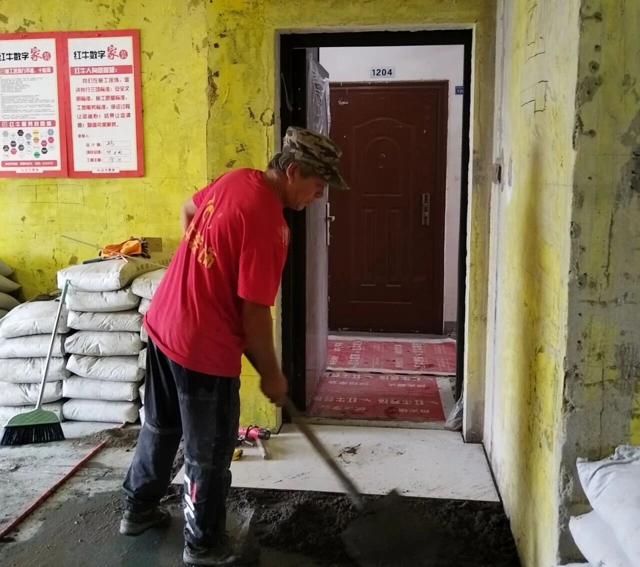 工地突擊巡檢：一厘一毫堅(jiān)守品質(zhì)，一心一意守護(hù)新家！02